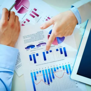 Data Analysis for Policymakers: How to Use Data to Inform and Evaluate Policies - Online