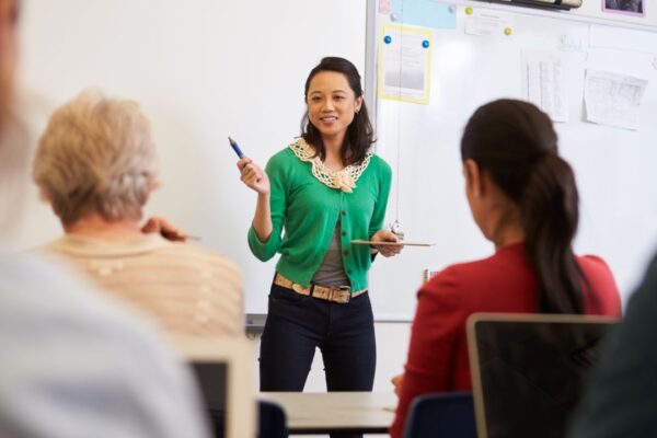 Communication and Media Relations in Health Care: Strategies and Techniques for Effective Engagement